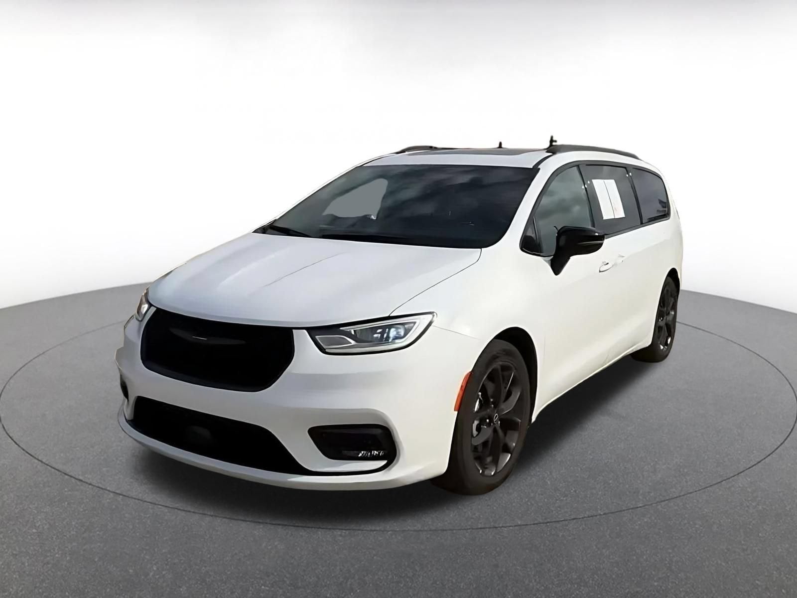 Thumbnail: 2025 Chrysler Pacifica - 6