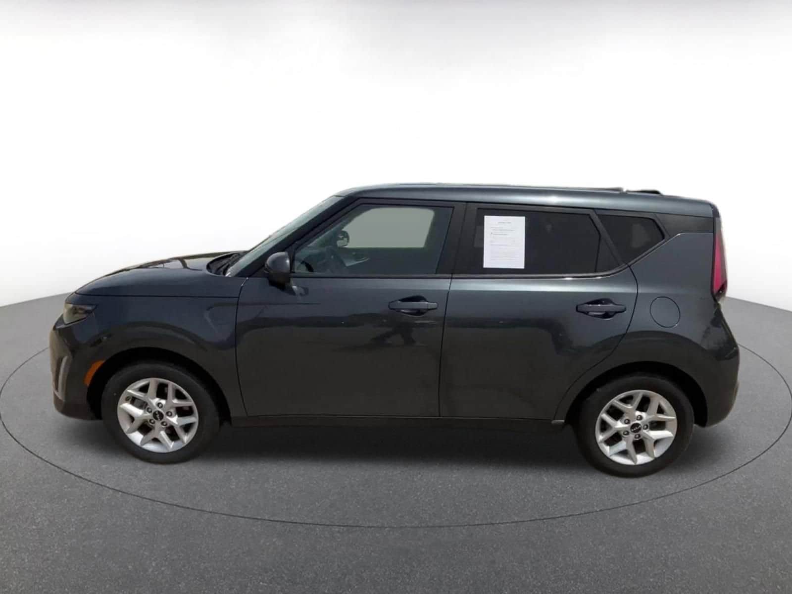 Thumbnail: 2025 Kia Soul - 9