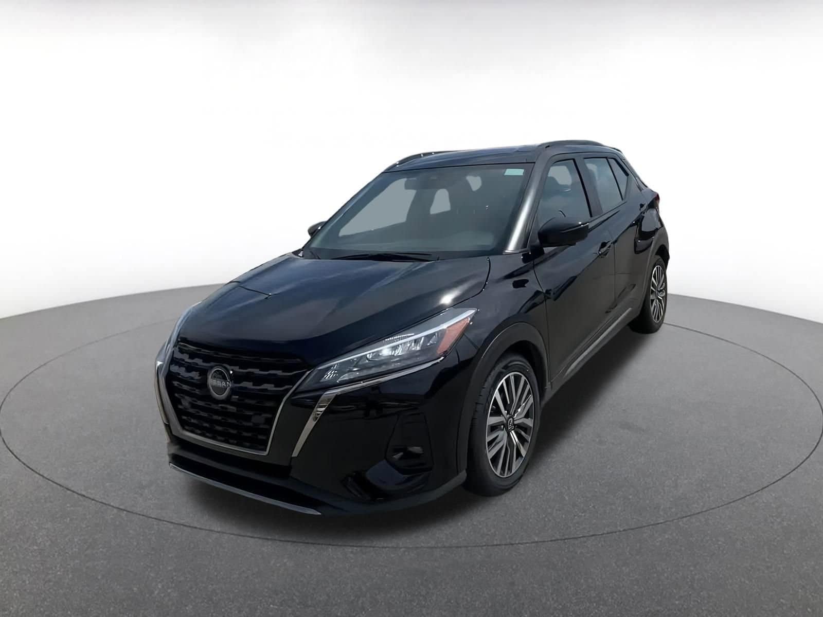 Thumbnail: 2024 Nissan Kicks - 7