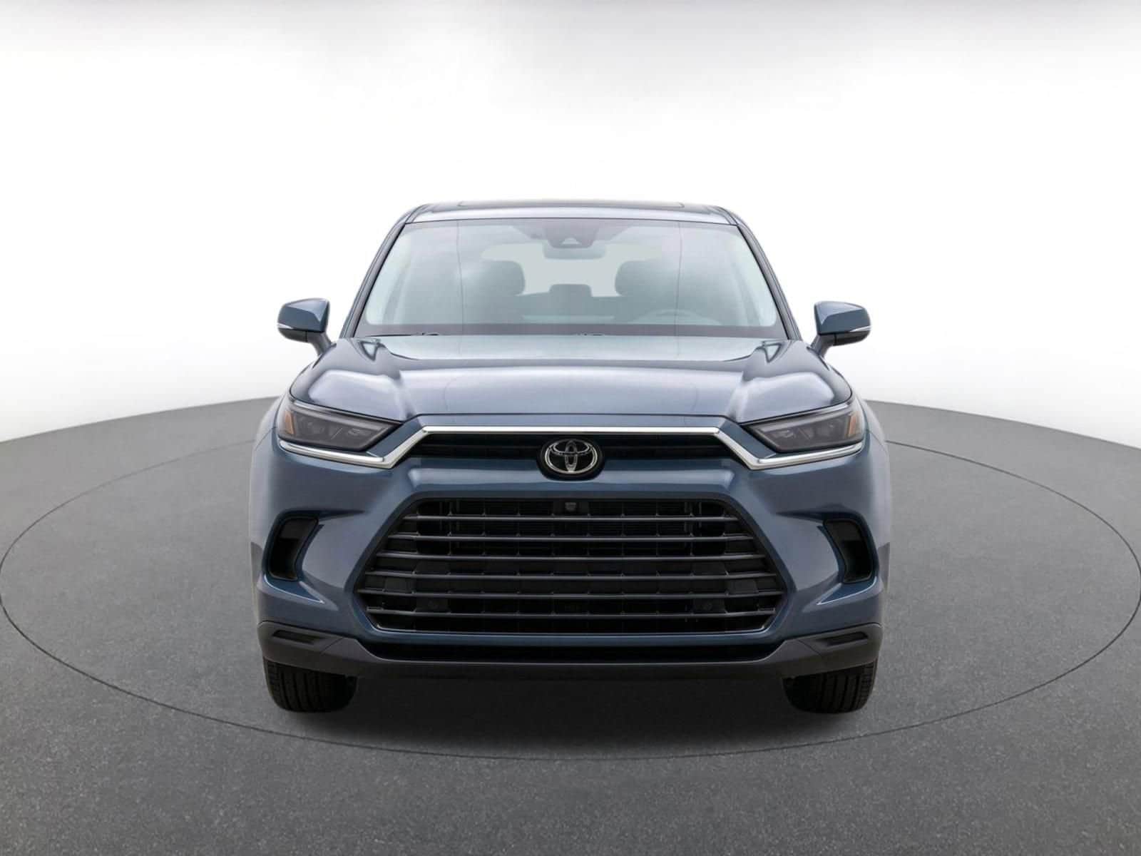 Thumbnail: 2025 Toyota Grand Highlander - 2