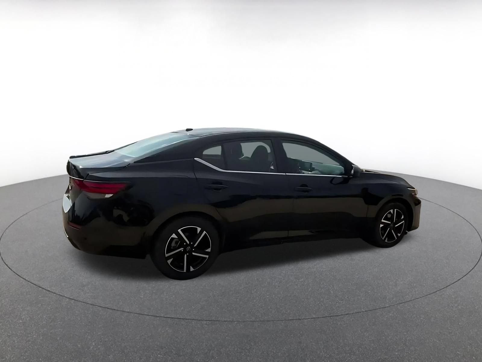 Thumbnail: 2025 Nissan Sentra - 13
