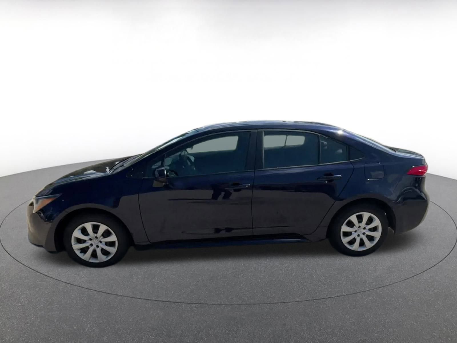 Thumbnail: 2024 Toyota Corolla - 9