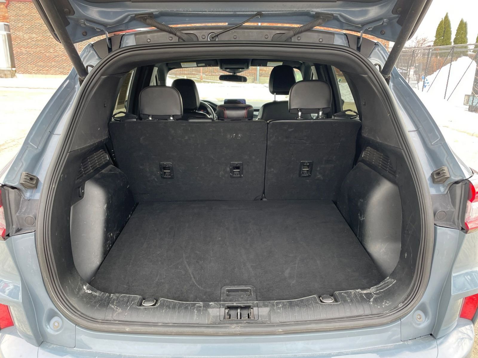 Thumbnail: 2023 Ford Escape - 32