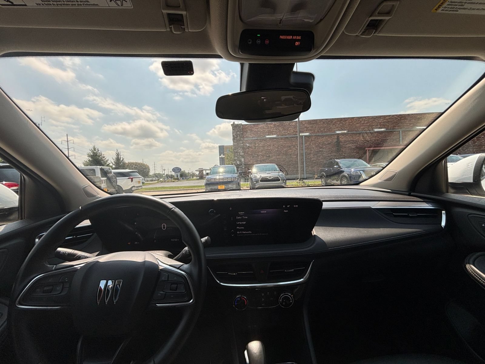 Thumbnail: 2024 Buick Encore GX - 31