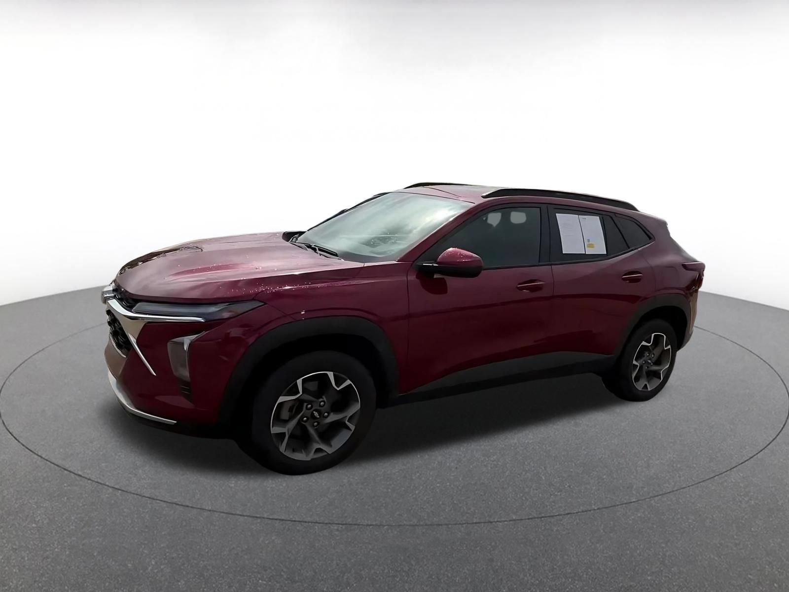 Thumbnail: 2025 Chevrolet Trax - 8