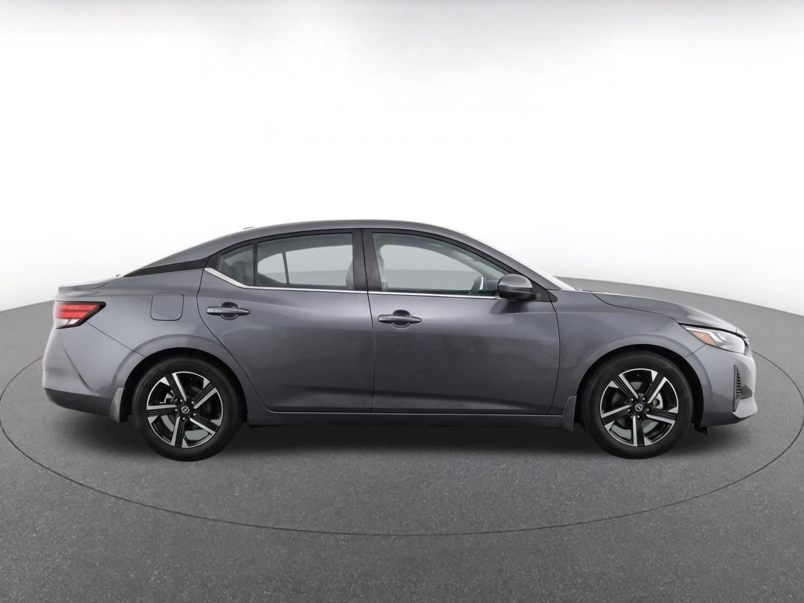 Thumbnail: 2025 Nissan Sentra - 10