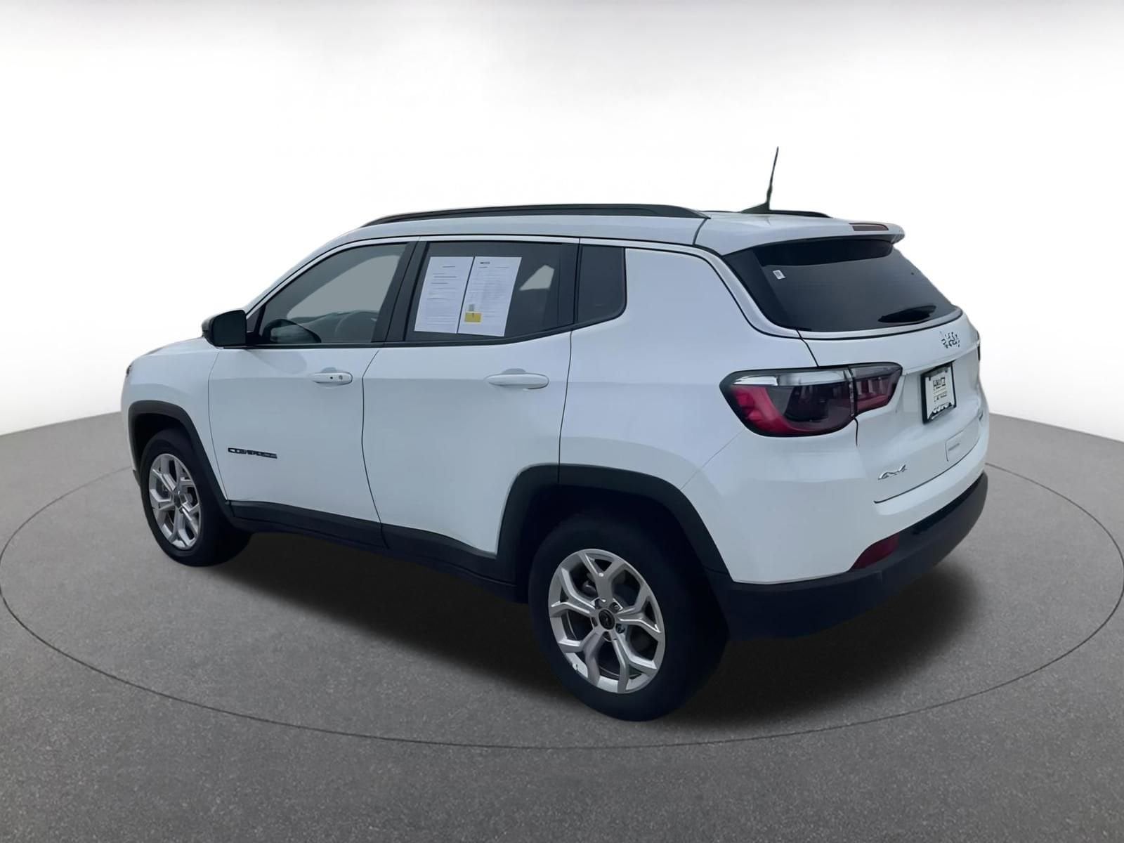 Thumbnail: 2025 Jeep Compass - 10