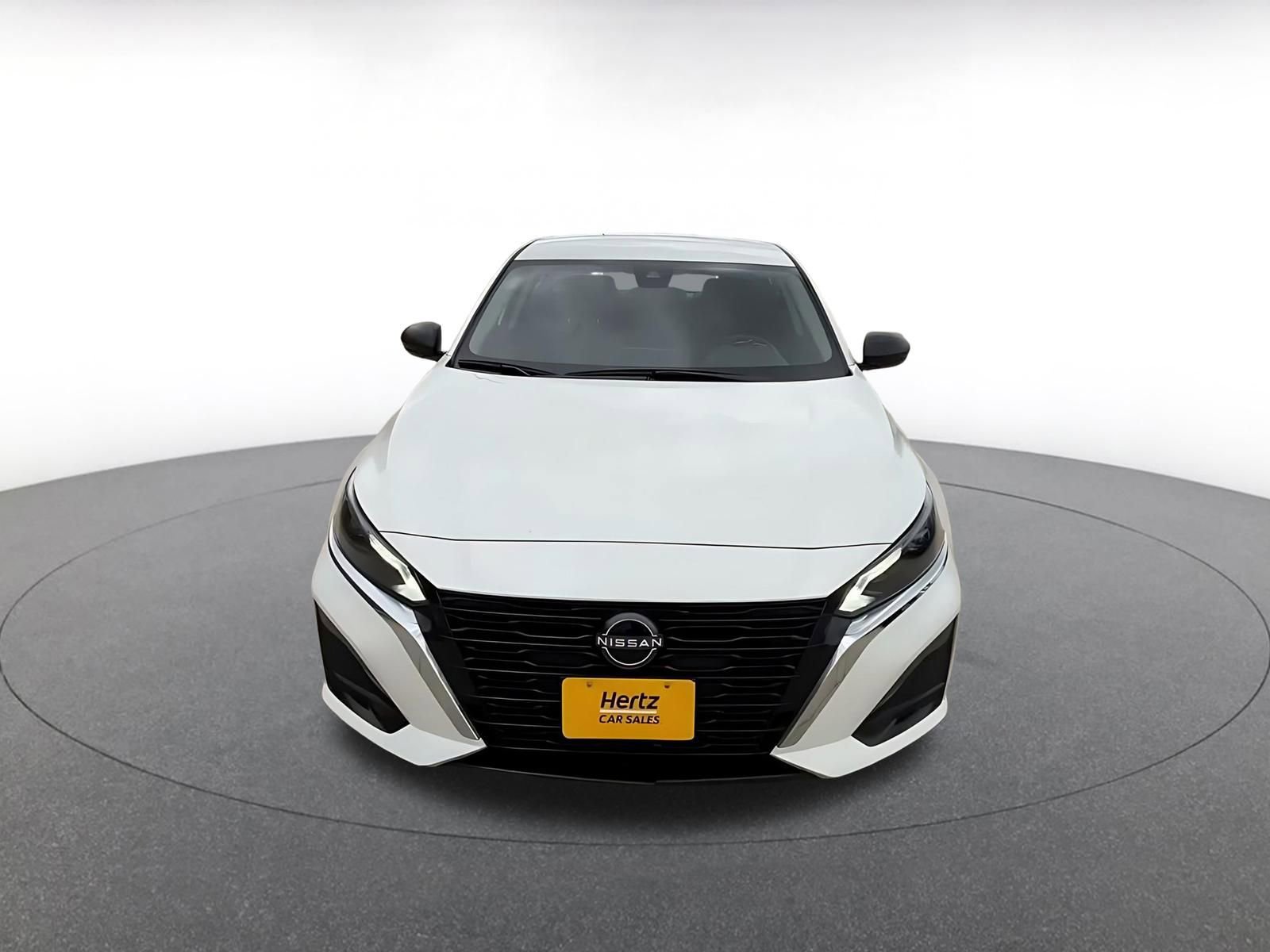 Thumbnail: 2025 Nissan Altima - 4