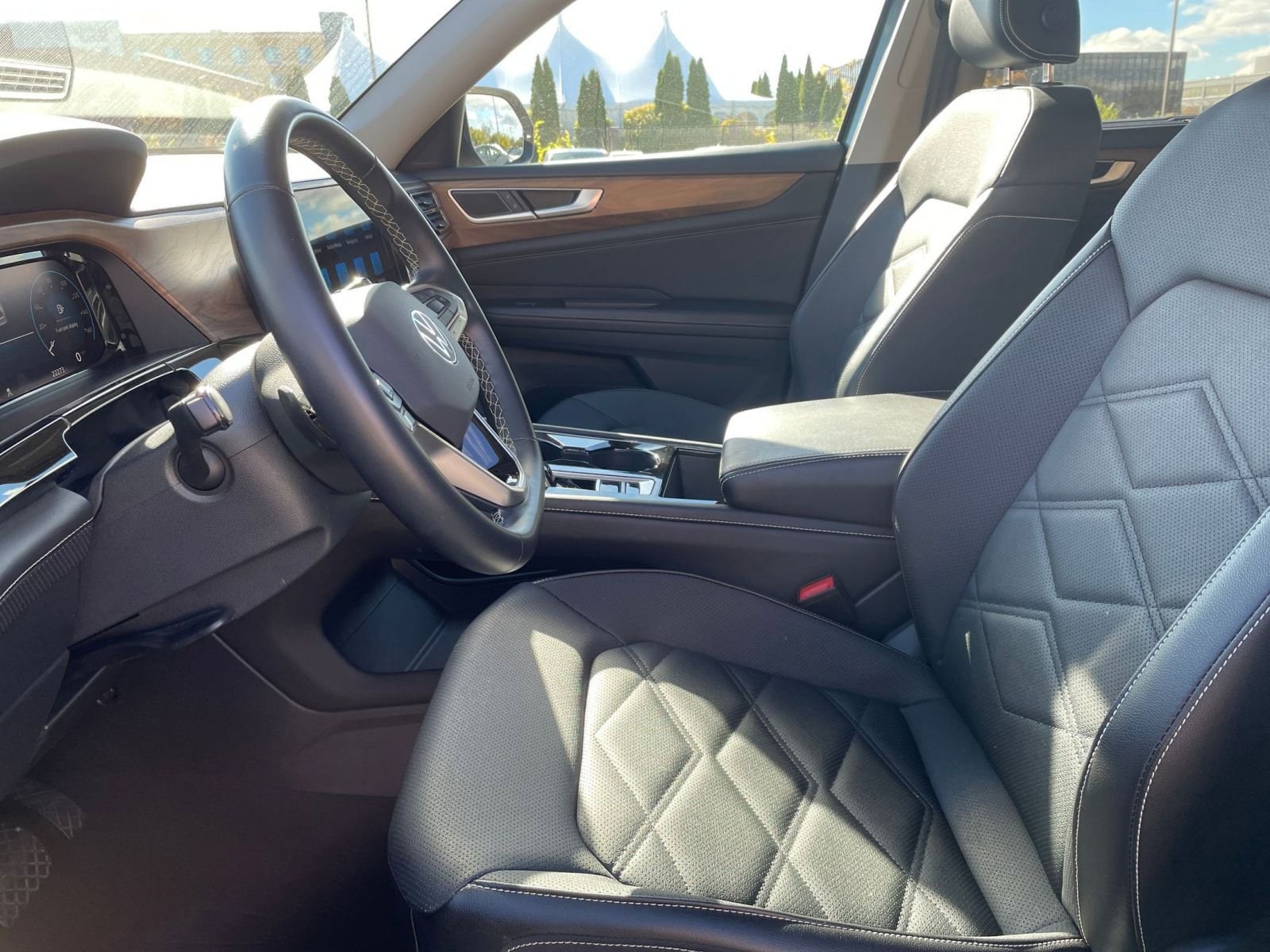 Thumbnail: 2025 Volkswagen Atlas - 27