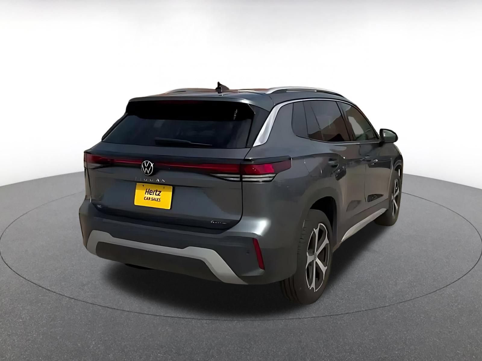 Thumbnail: 2026 Volkswagen Tiguan - 13