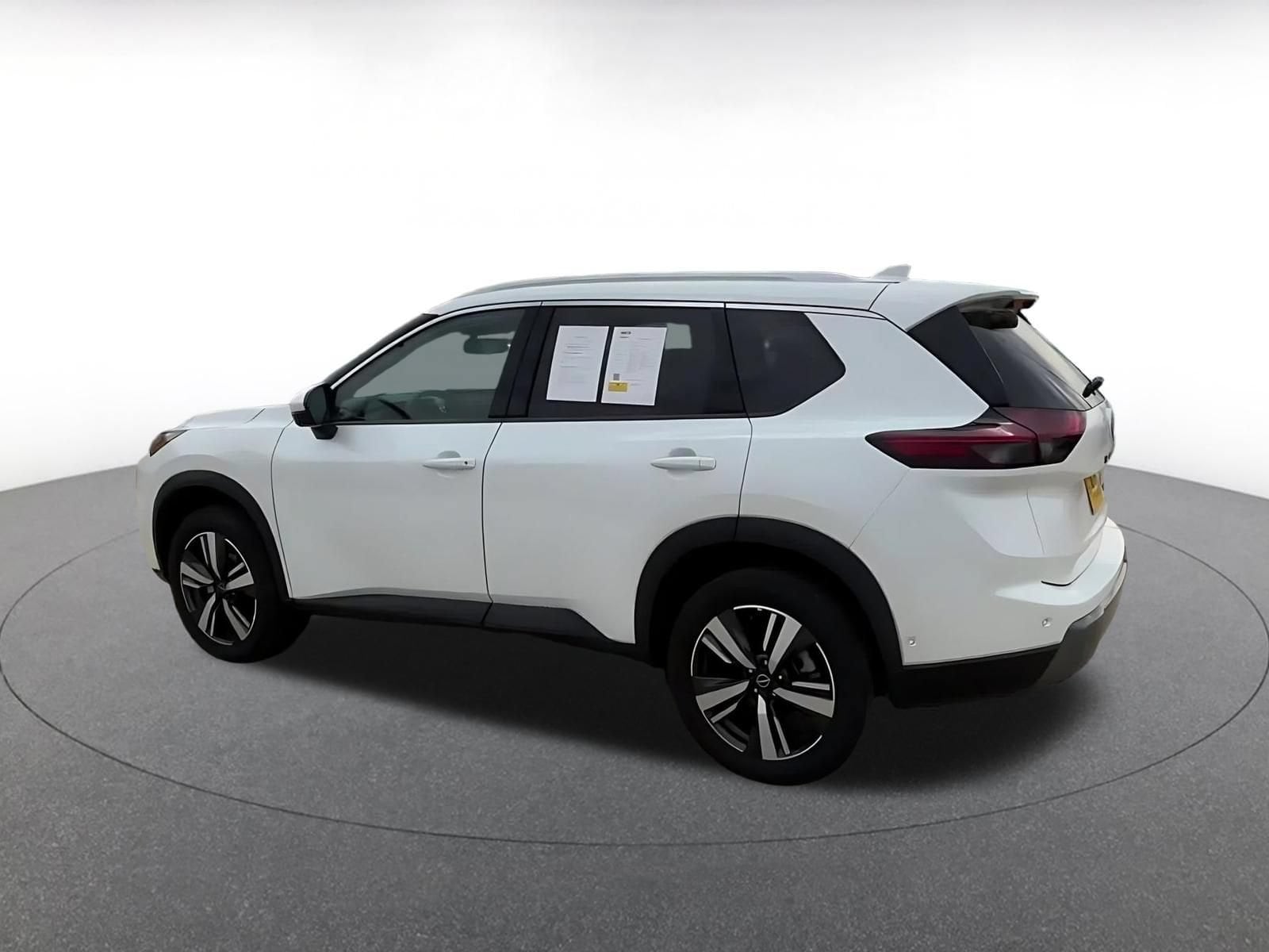 Thumbnail: 2026 Nissan Rogue - 10