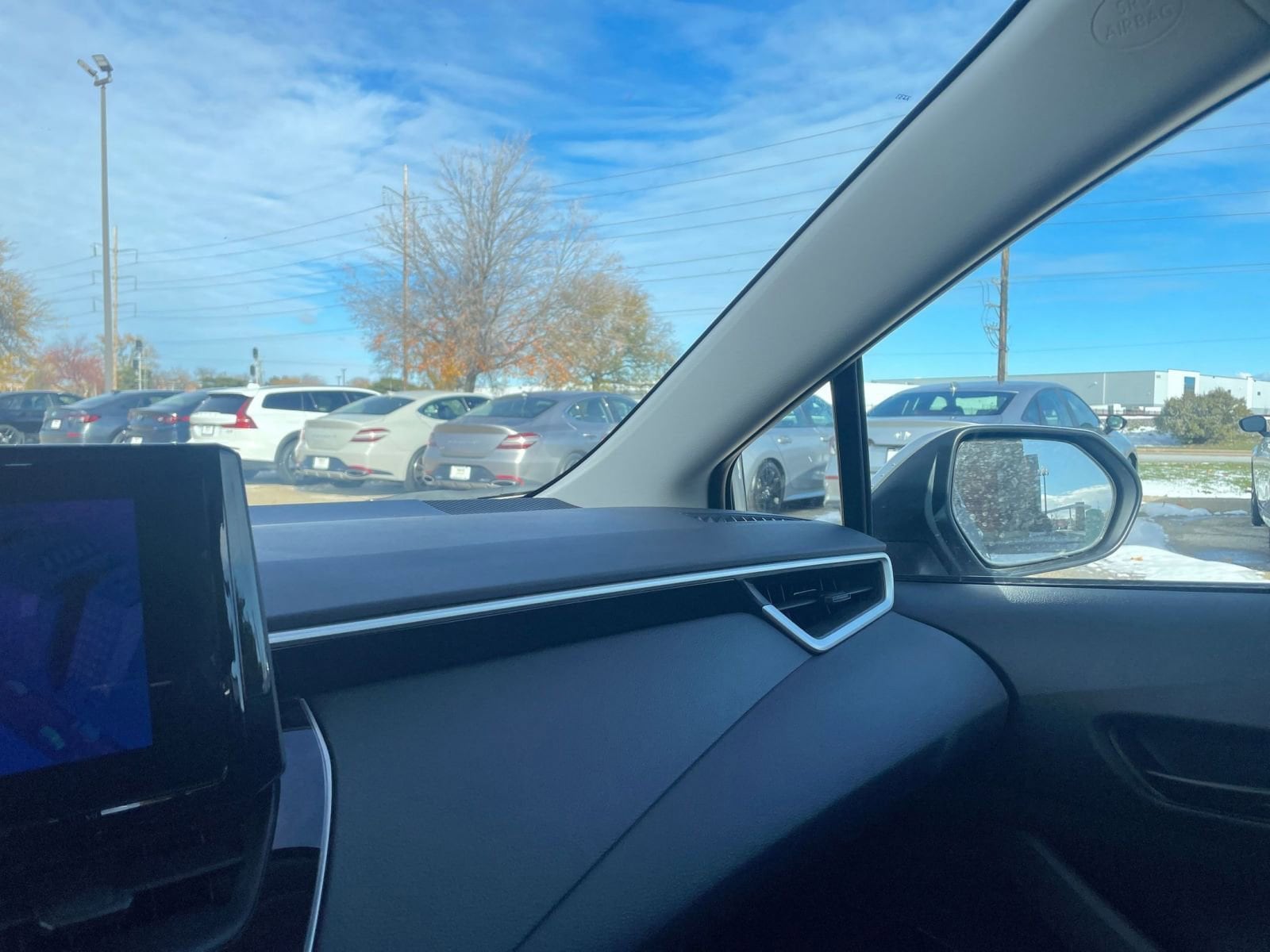 Thumbnail: 2025 Toyota Corolla - 35