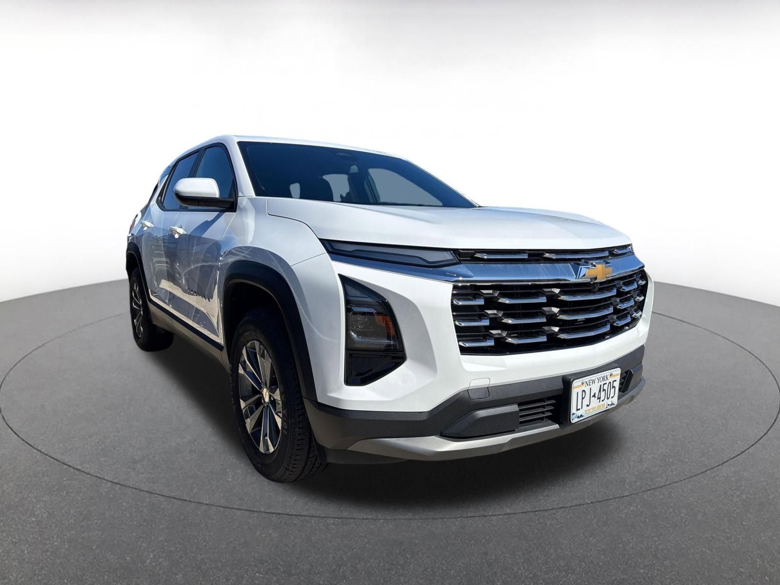 Thumbnail: 2025 Chevrolet Equinox - 1