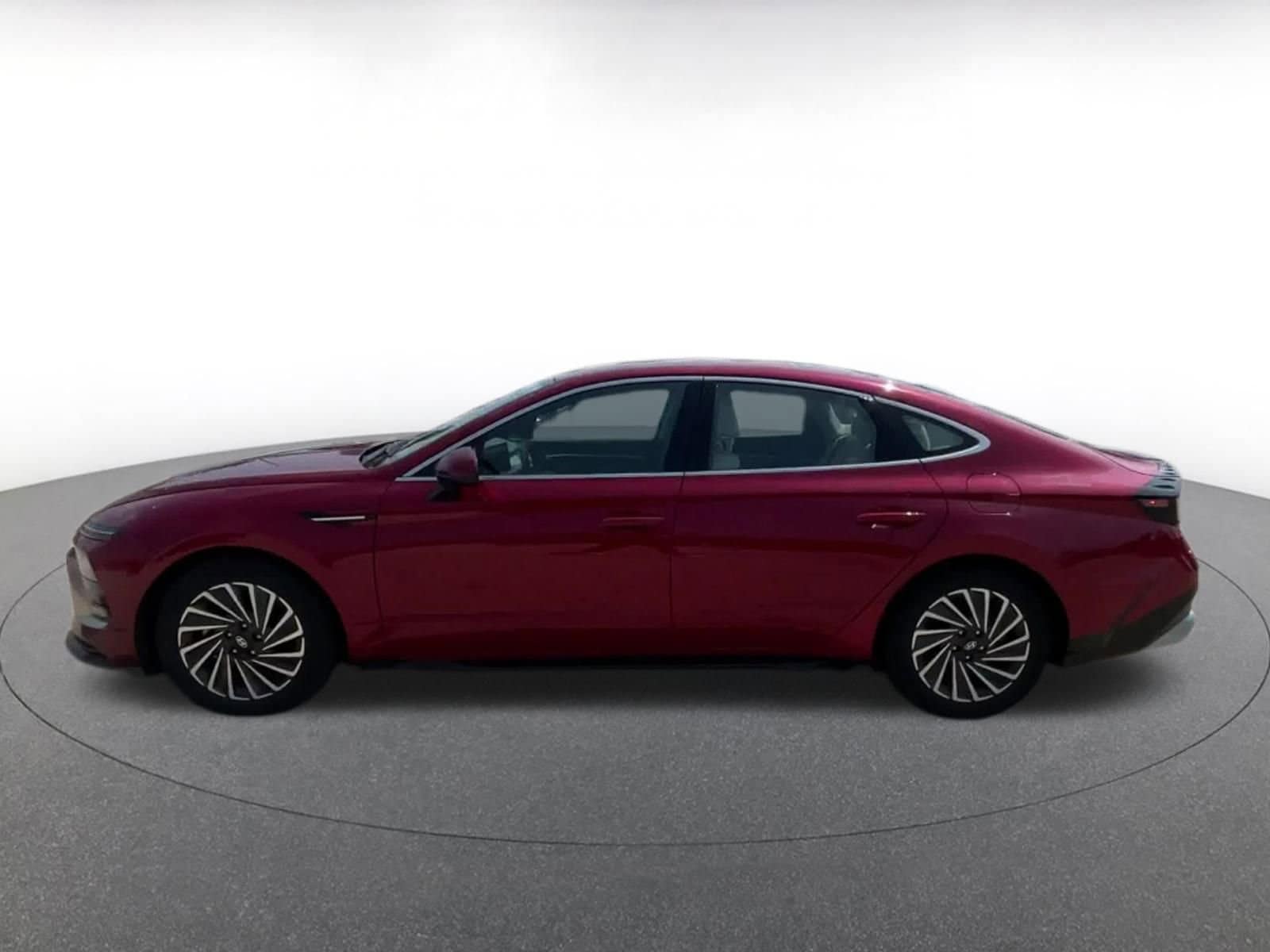 Thumbnail: 2024 Hyundai Sonata - 9