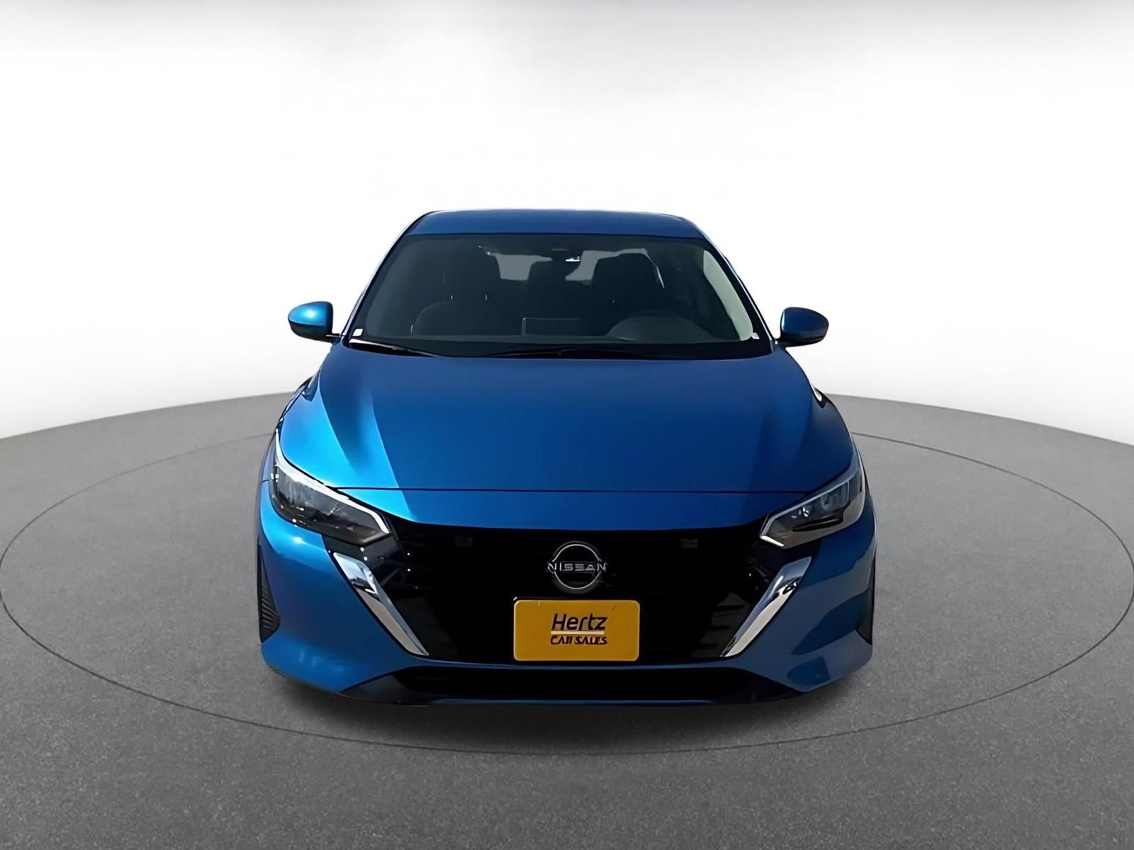 Thumbnail: 2025 Nissan Sentra - 4