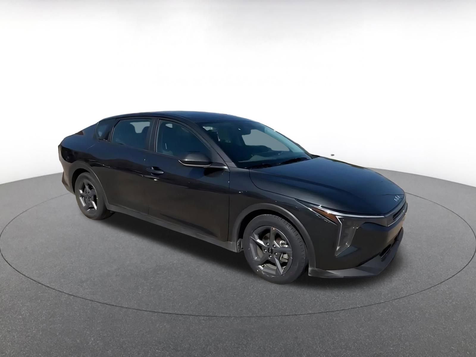Thumbnail: 2025 Kia K4 - 2
