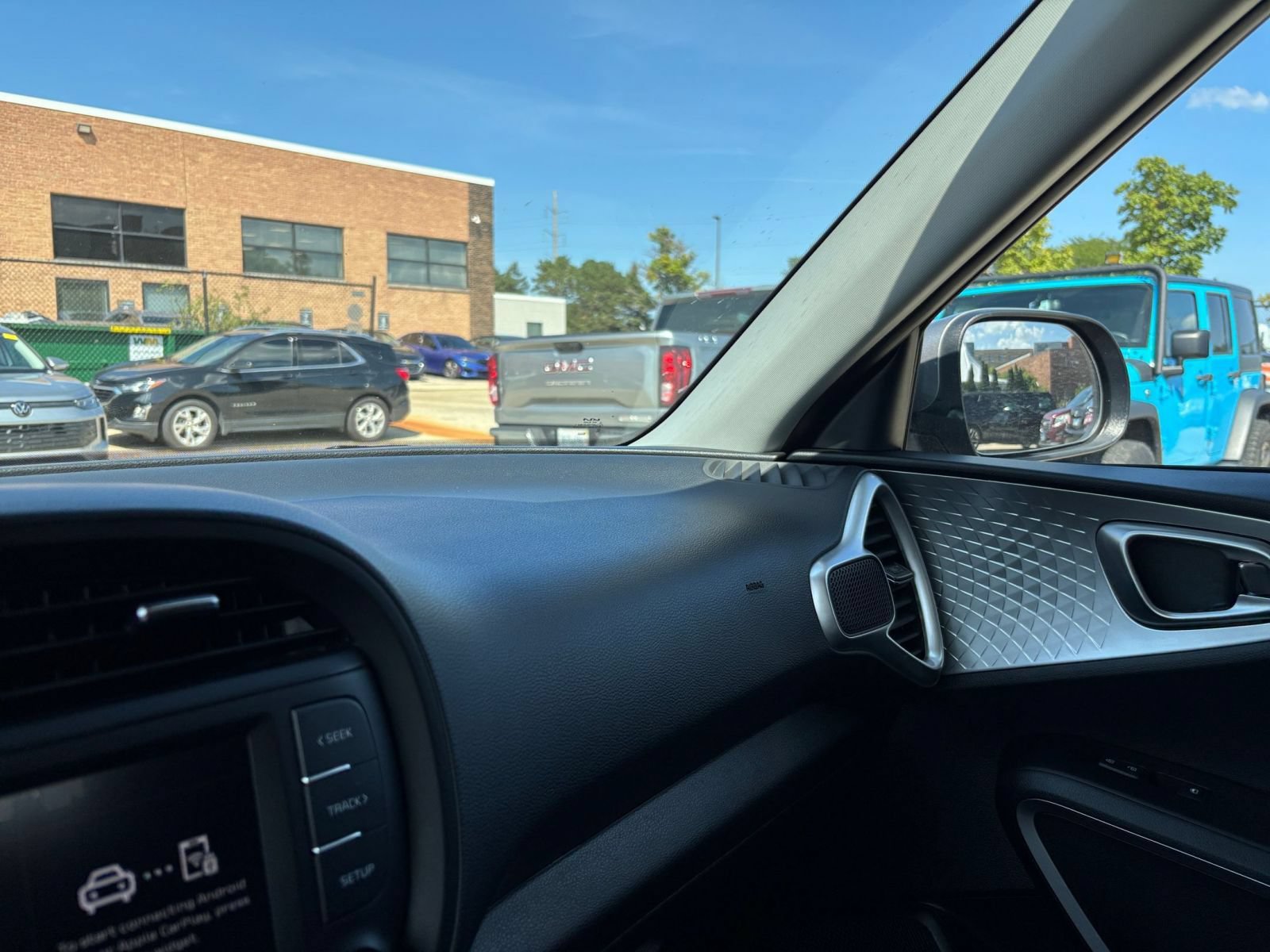 Thumbnail: 2025 Kia Soul - 33
