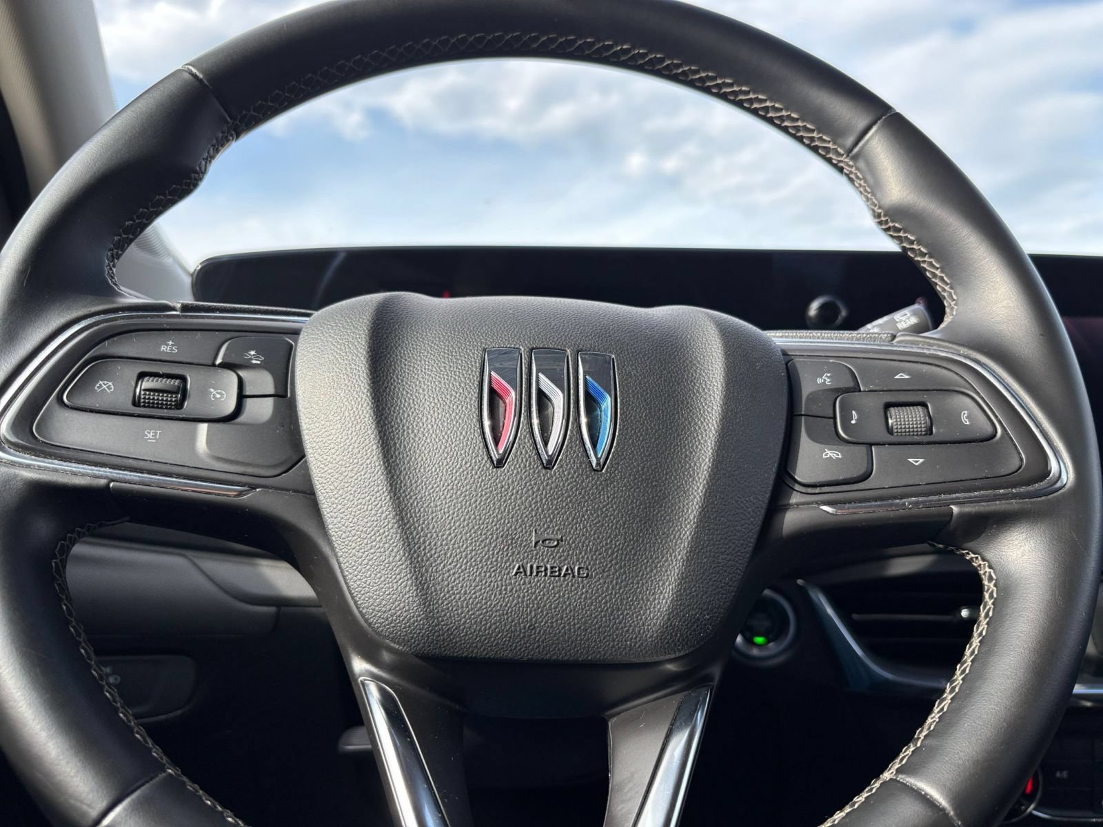 Thumbnail: 2025 Buick Encore GX - 26