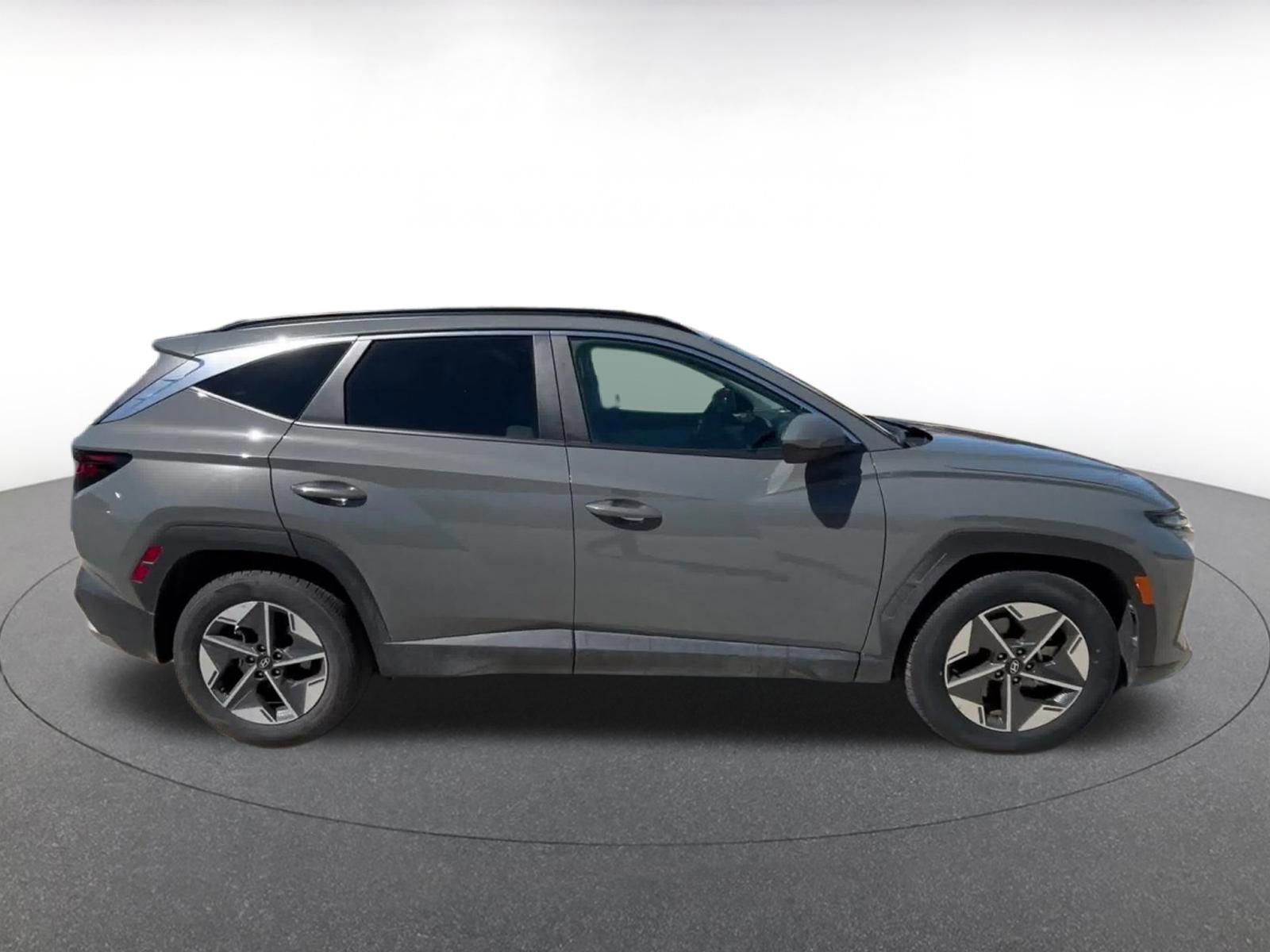 Thumbnail: 2025 Hyundai Tucson - 16