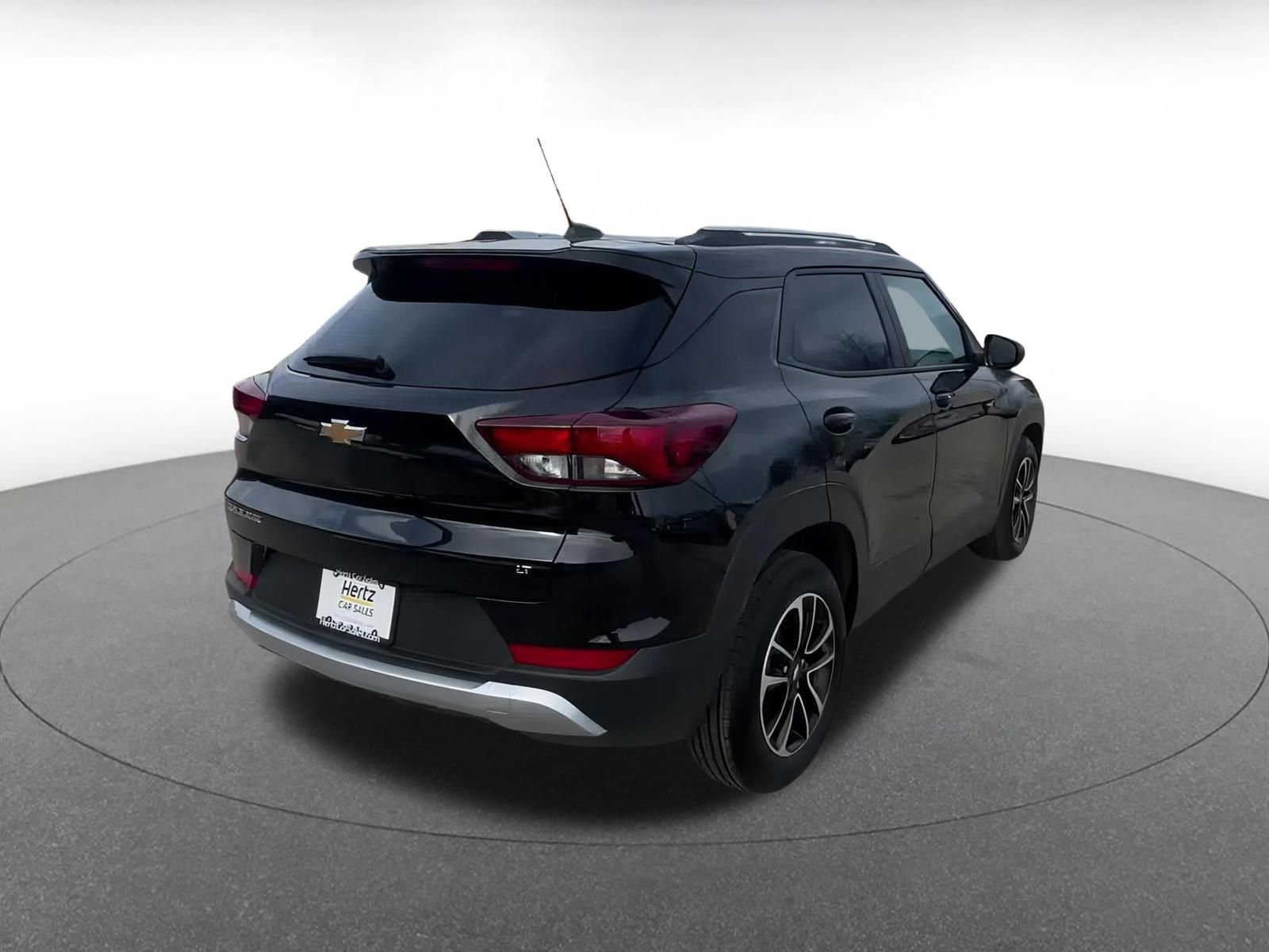 Thumbnail: 2025 Chevrolet TrailBlazer - 14