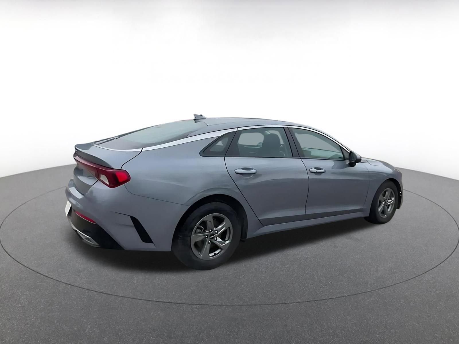 Thumbnail: 2023 Kia K5 - 15