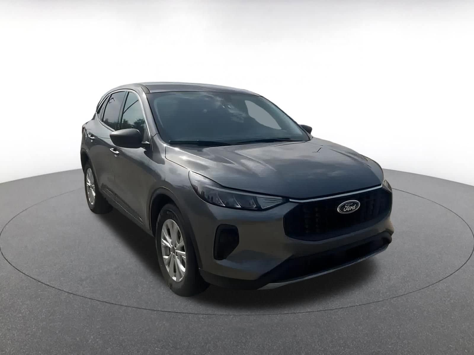 Thumbnail: 2024 Ford Escape - 3