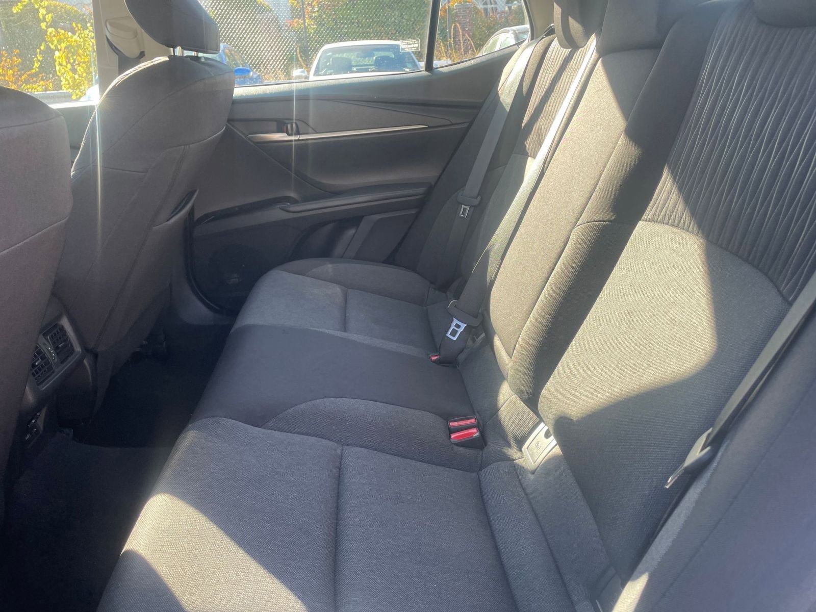 Thumbnail: 2025 Toyota Camry - 25