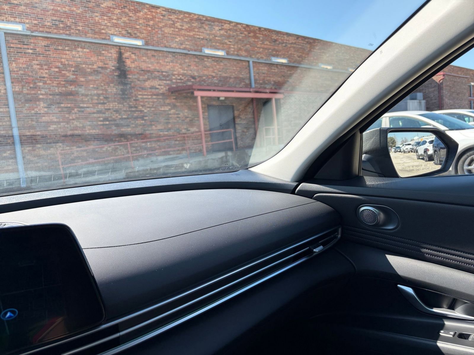 Thumbnail: 2025 Hyundai Elantra - 35