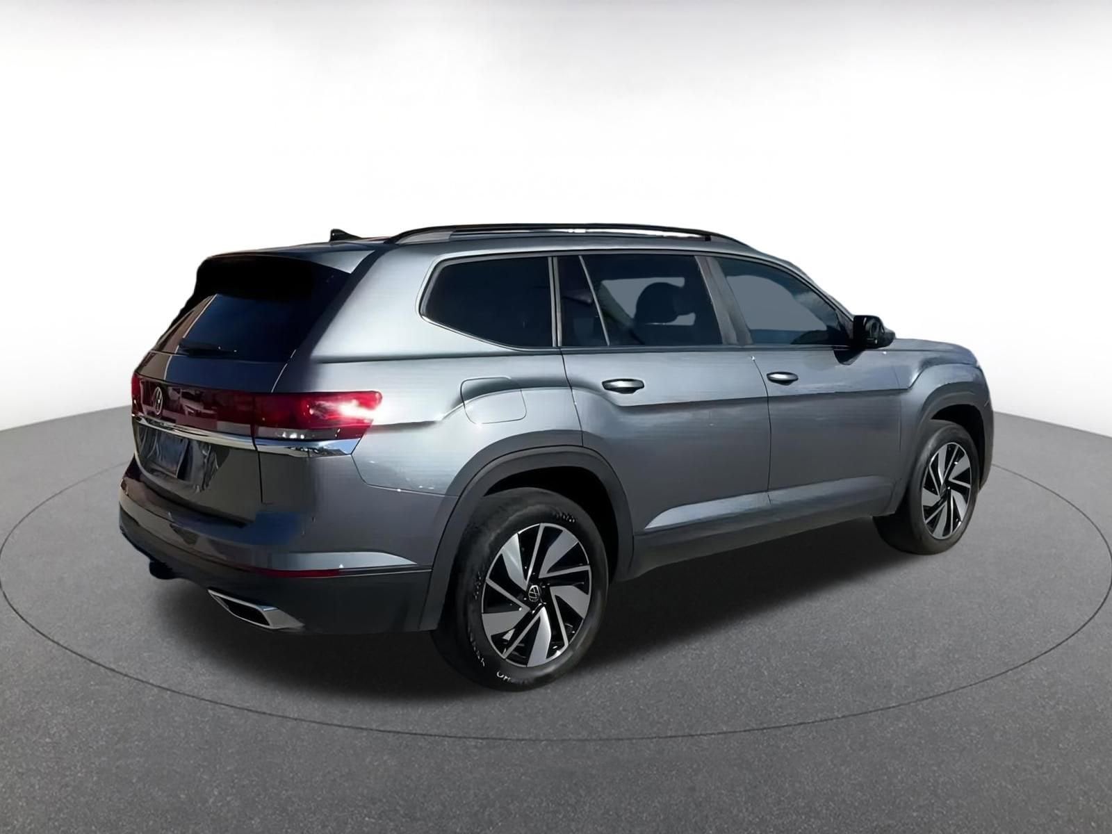 Thumbnail: 2025 Volkswagen Atlas - 15