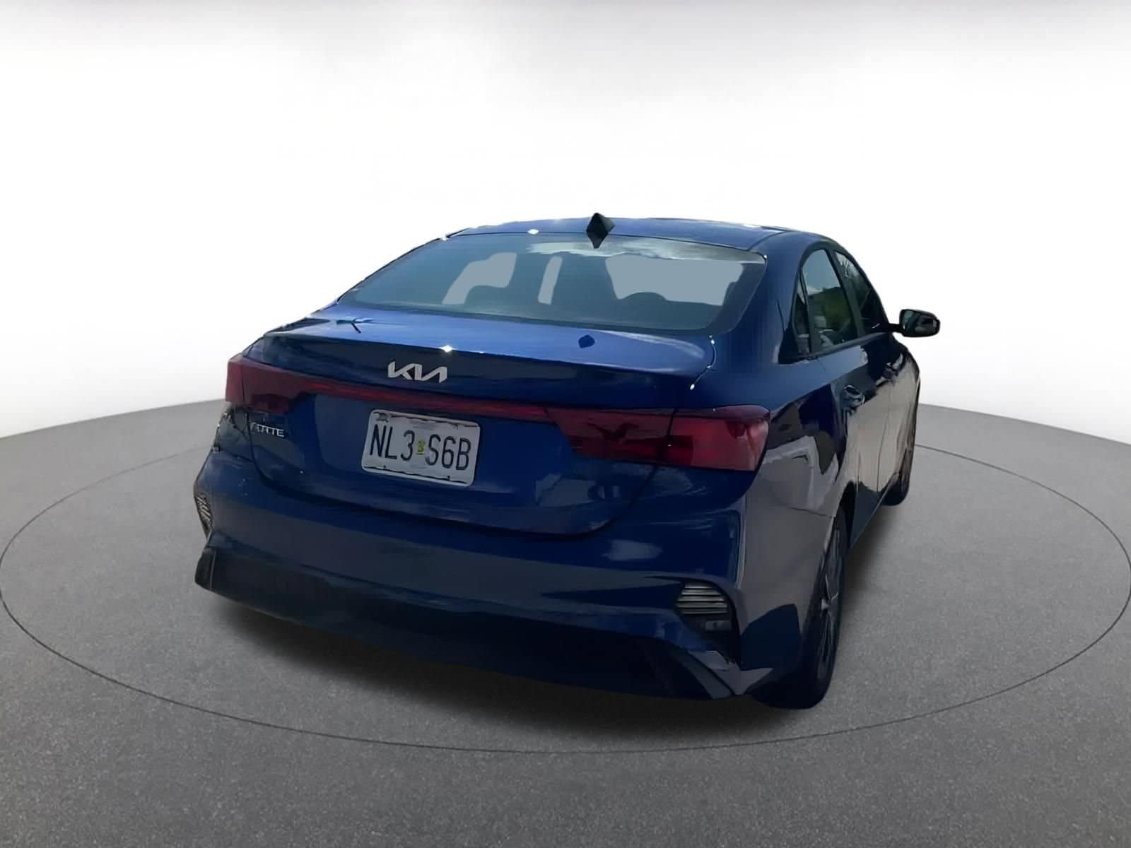 Thumbnail: 2024 Kia Forte - 14