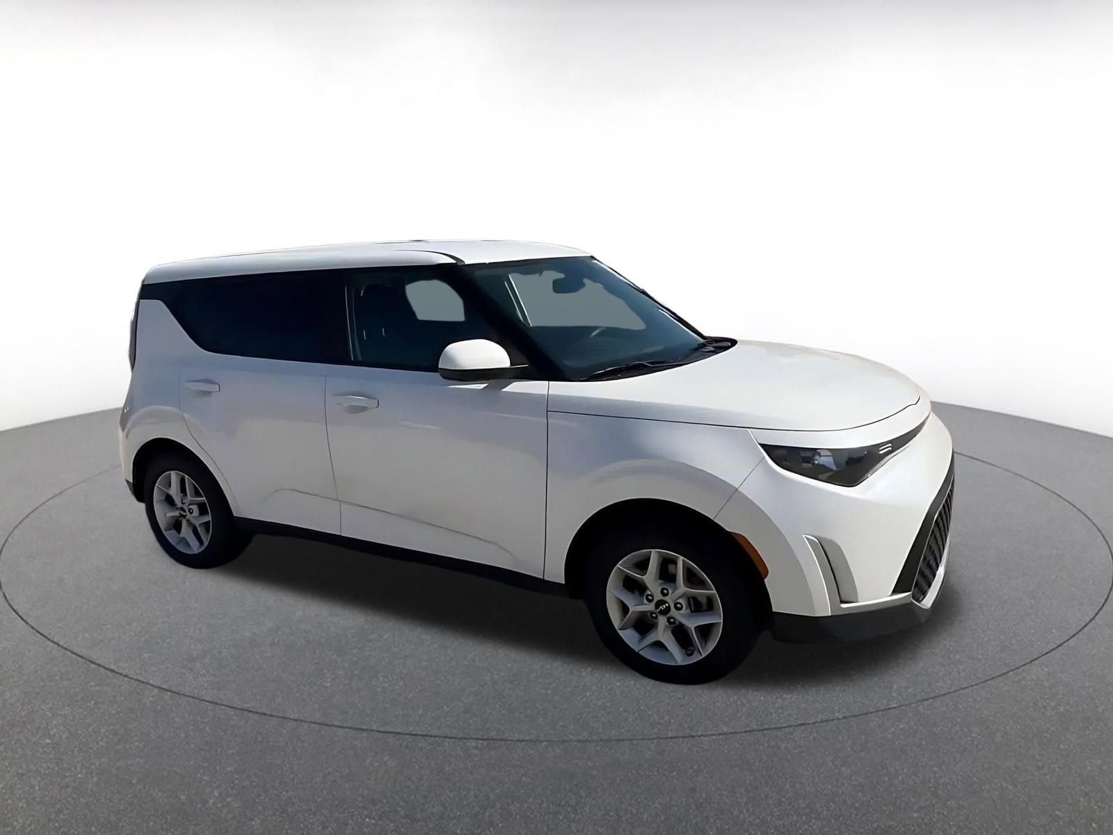 Thumbnail: 2025 Kia Soul - 2