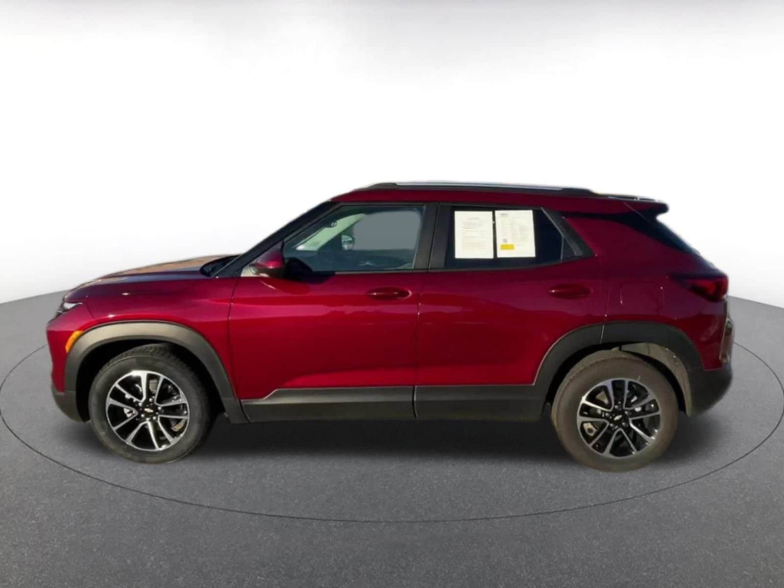 Thumbnail: 2025 Chevrolet TrailBlazer - 9