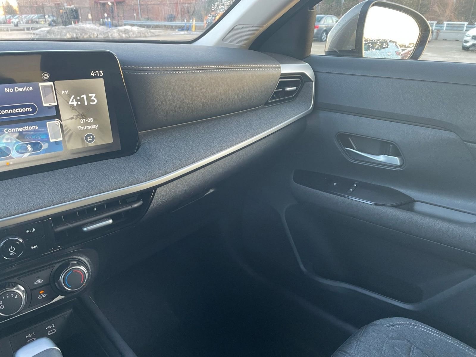 Thumbnail: 2025 Nissan Kicks - 34