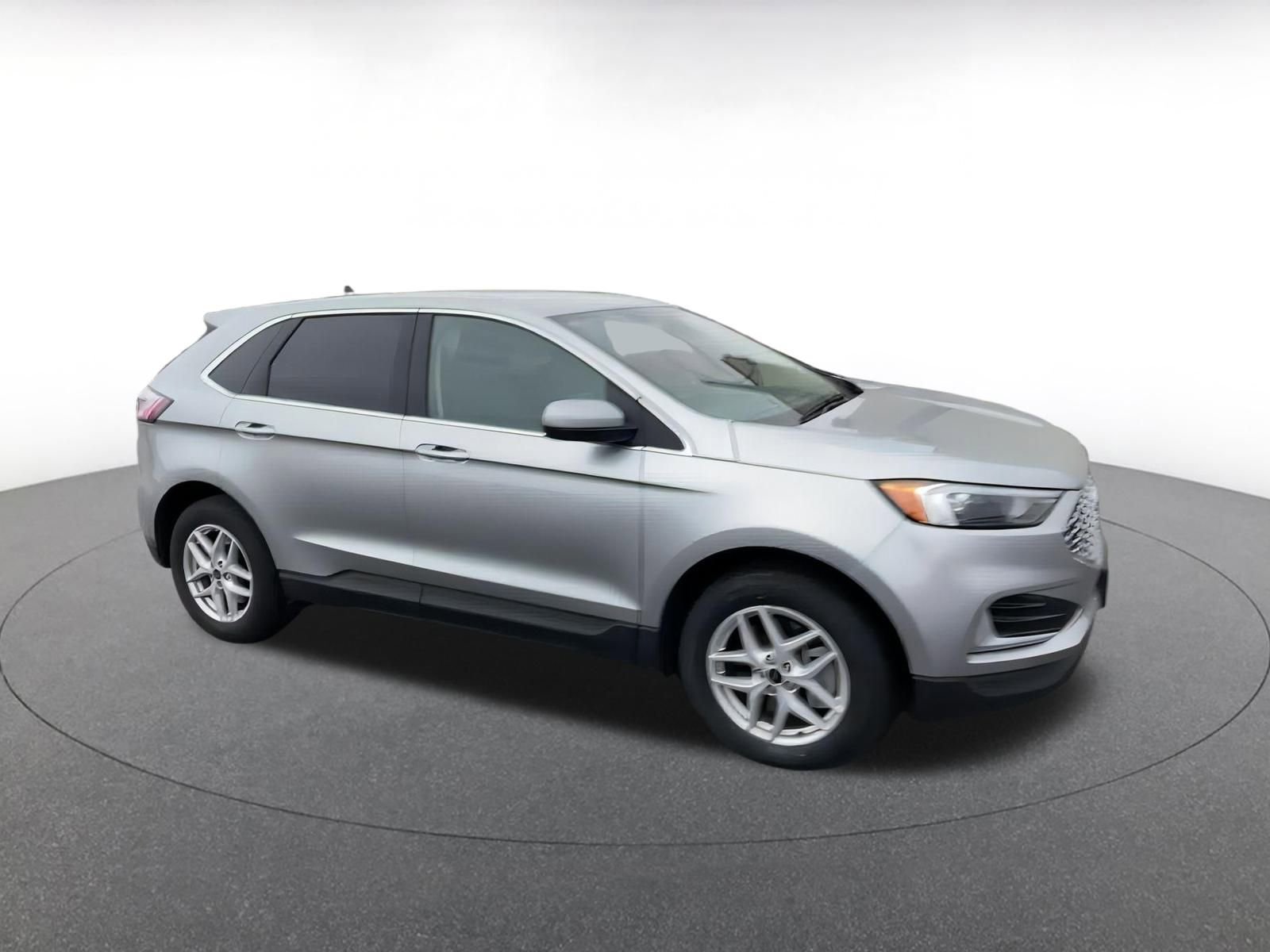 Thumbnail: 2024 Ford Edge - 2