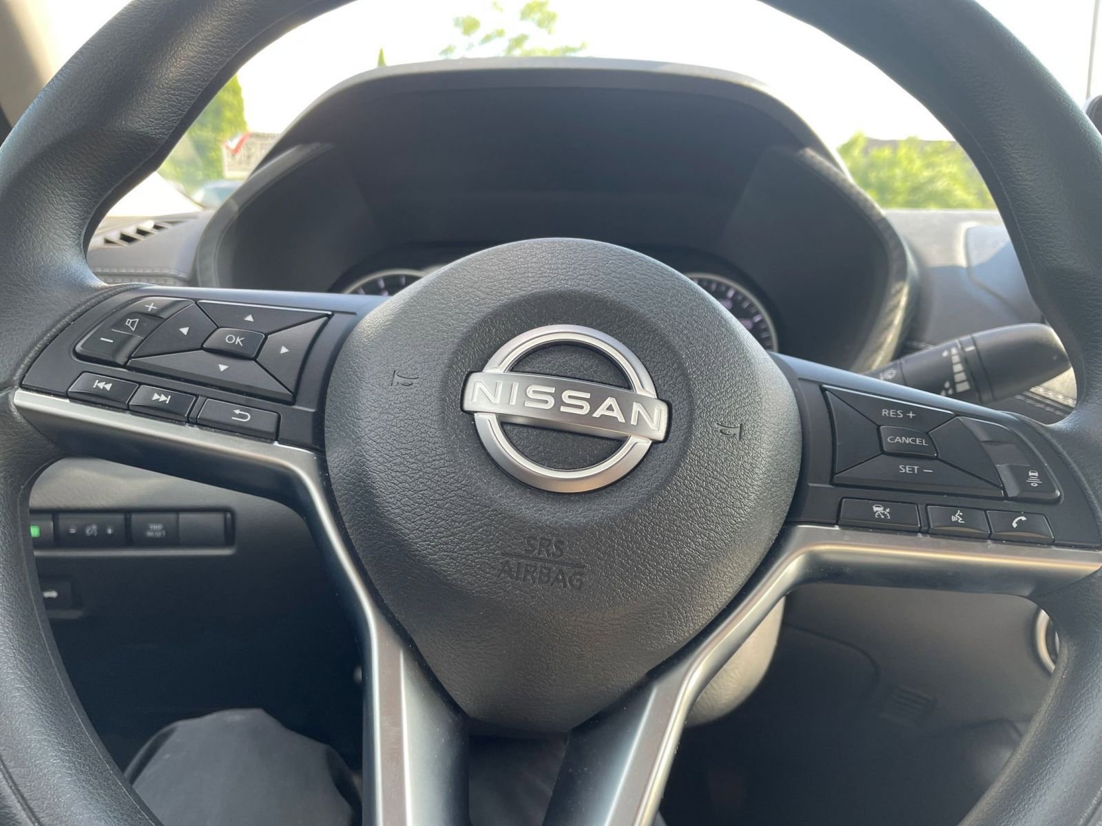 Thumbnail: 2024 Nissan Sentra - 27