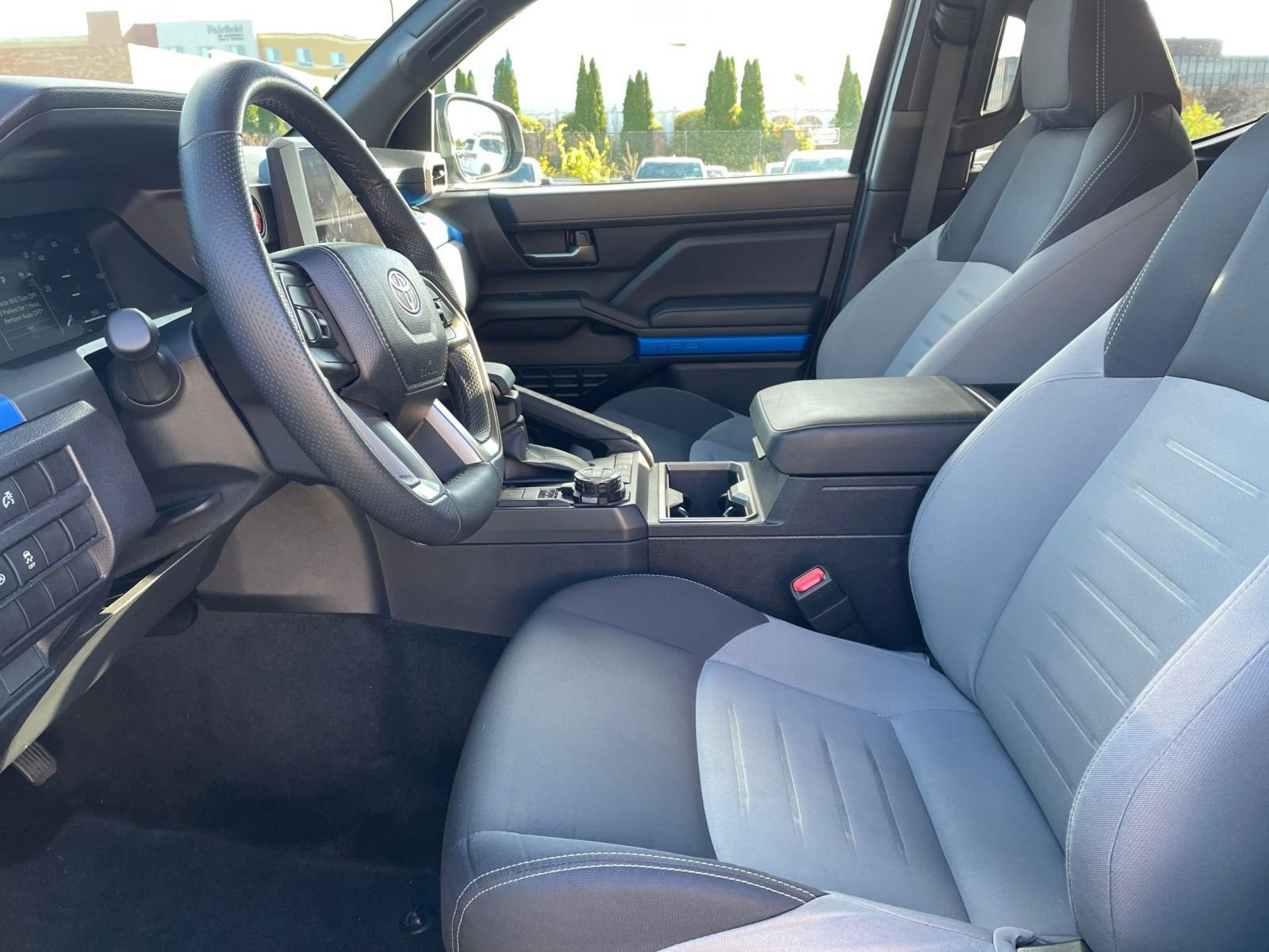 Thumbnail: 2025 Toyota Tacoma - 25