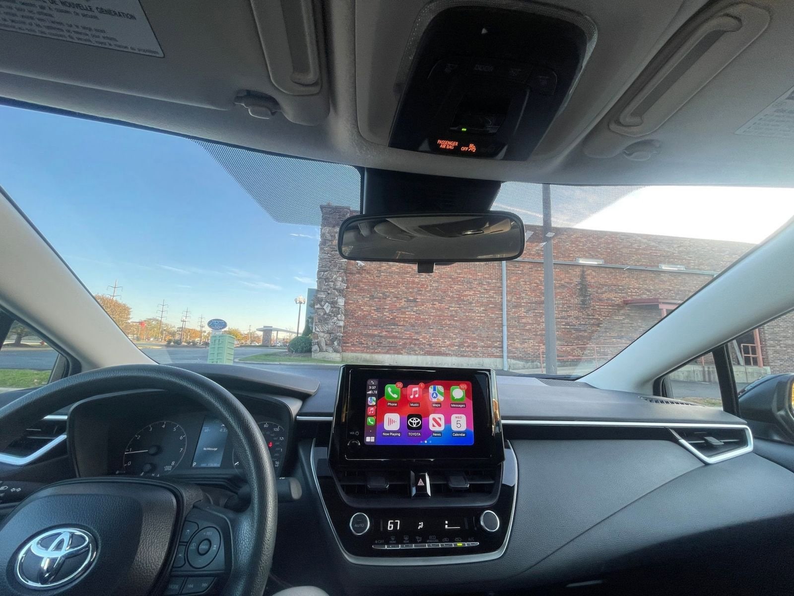 Thumbnail: 2025 Toyota Corolla - 33