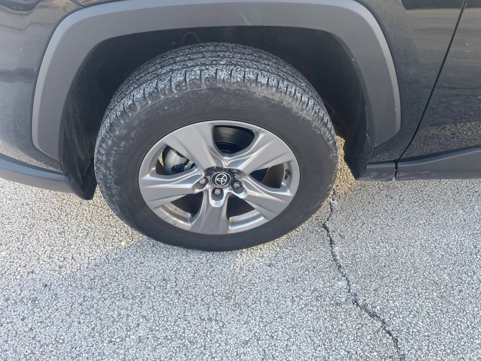 Thumbnail: 2025 Toyota RAV4 - 32