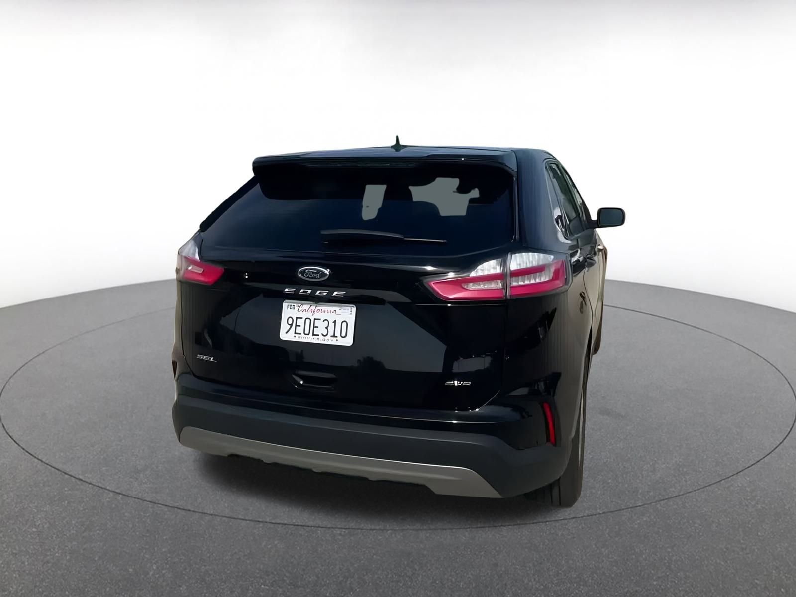 Thumbnail: 2023 Ford Edge - 12