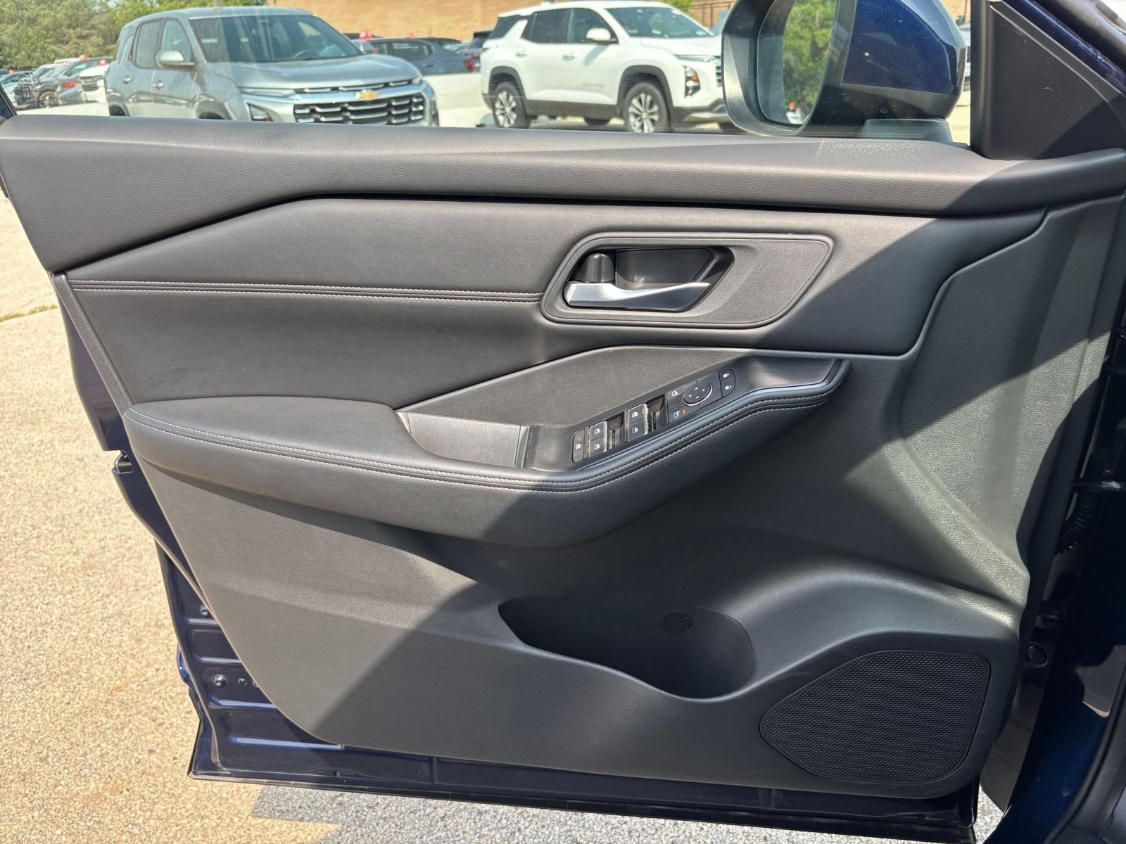 Thumbnail: 2026 Nissan Rogue - 18
