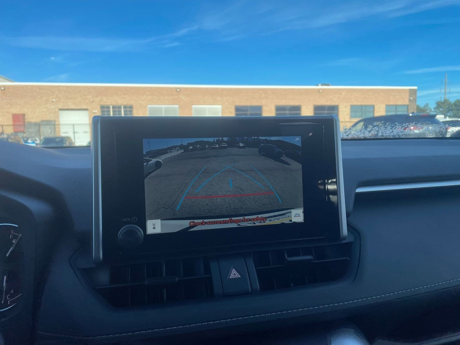 Thumbnail: 2025 Toyota RAV4 - 17