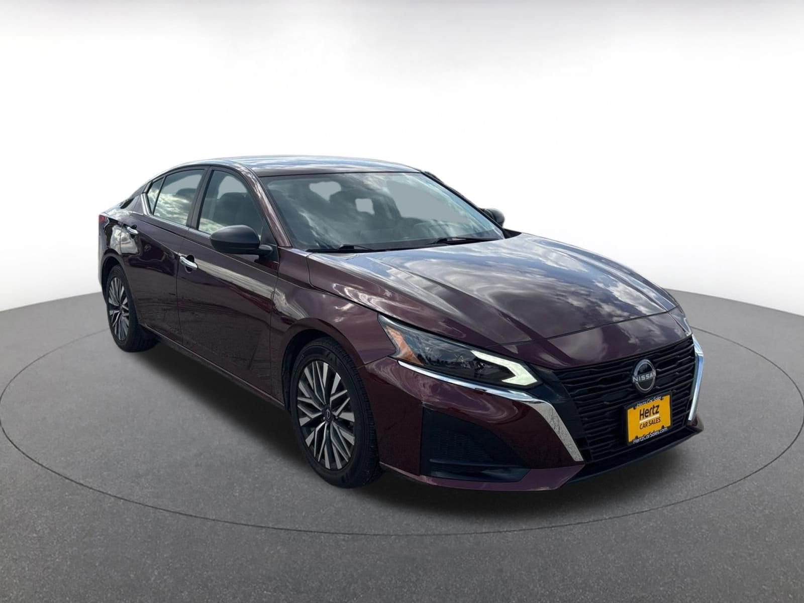 2024 Nissan Altima SV