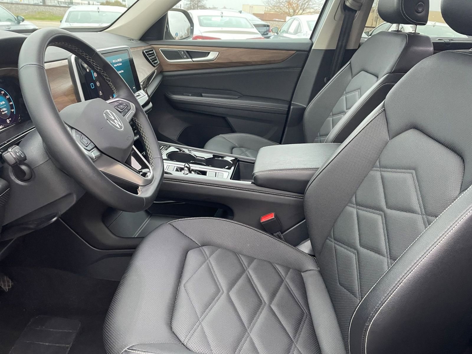 Thumbnail: 2025 Volkswagen Atlas - 27