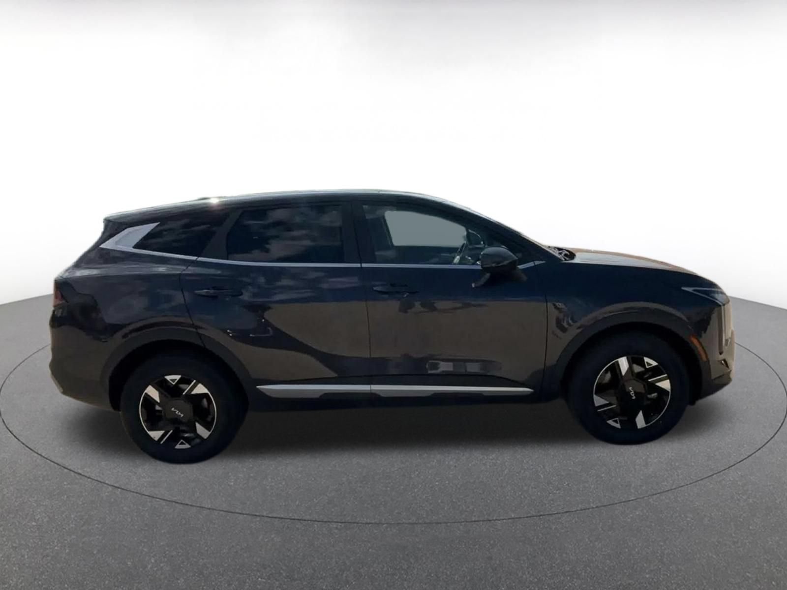 Thumbnail: 2026 Kia Sportage - 15