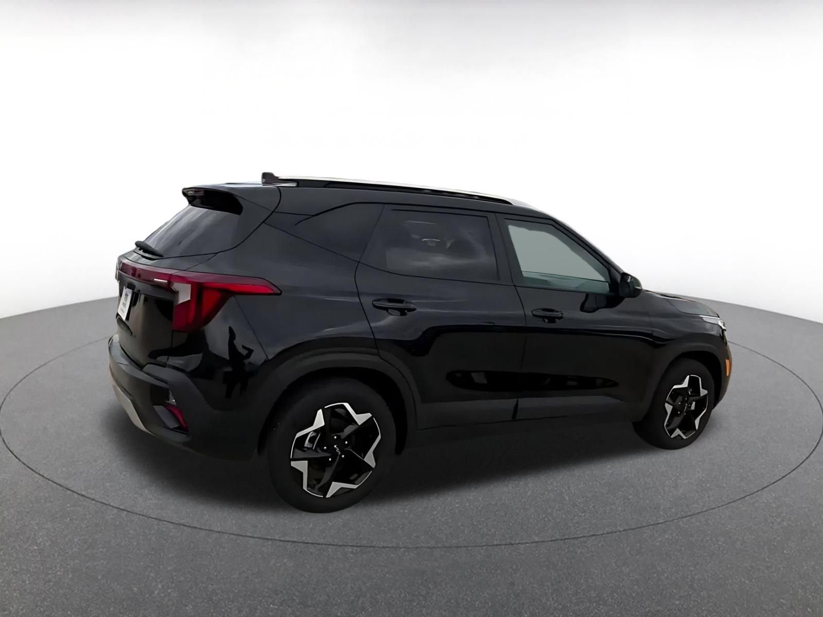 Thumbnail: 2025 Kia Seltos - 14