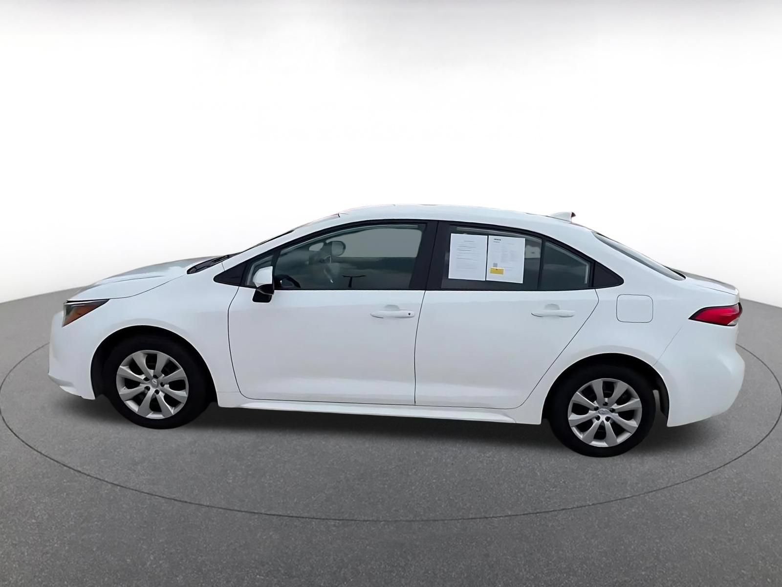 Thumbnail: 2025 Toyota Corolla - 9