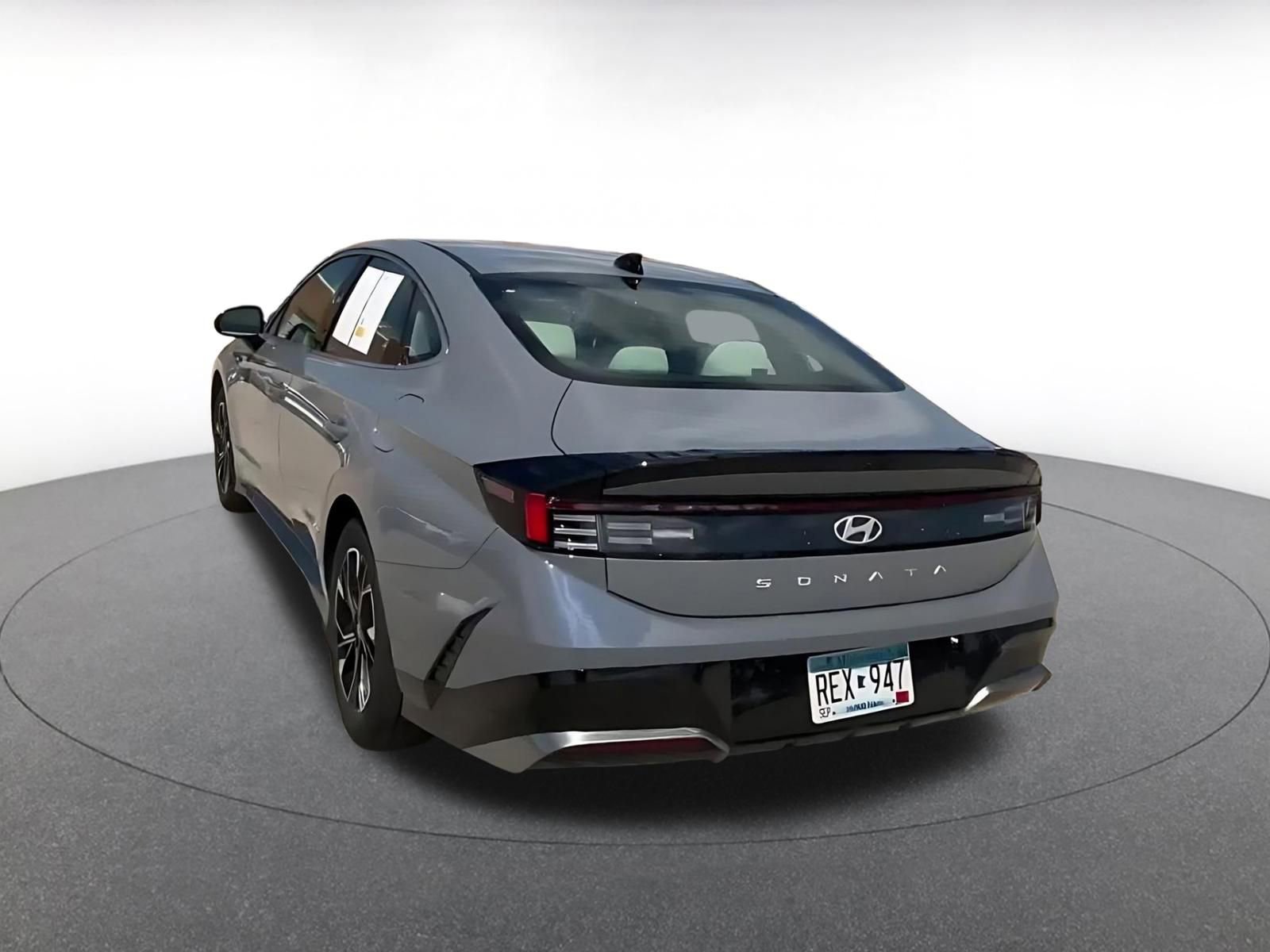 Thumbnail: 2025 Hyundai Sonata - 11