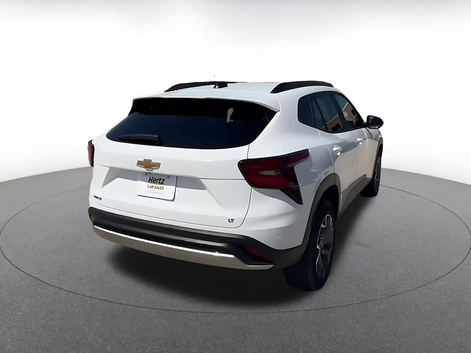 Thumbnail: 2025 Nissan Versa - 14