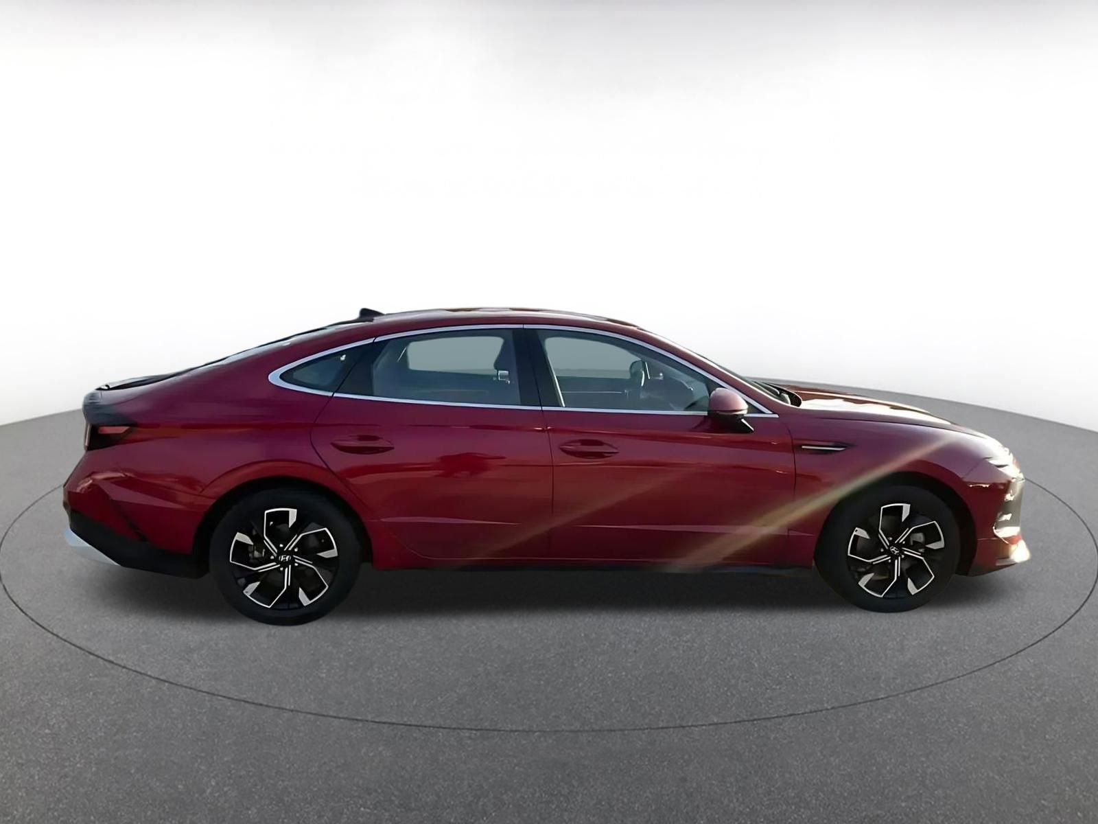 Thumbnail: 2025 Hyundai Sonata - 16