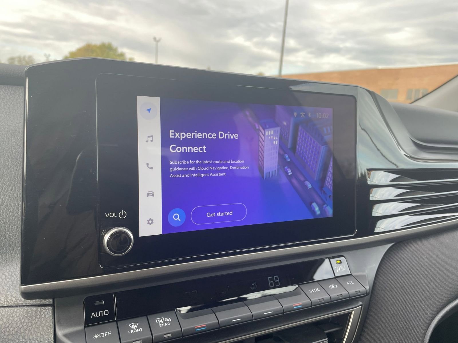 Thumbnail: 2025 Toyota Camry - 21